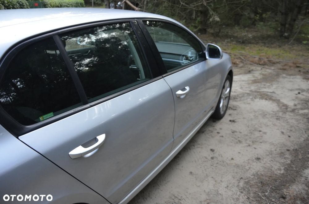 Skoda Superb 2.0 TDI Active - 16