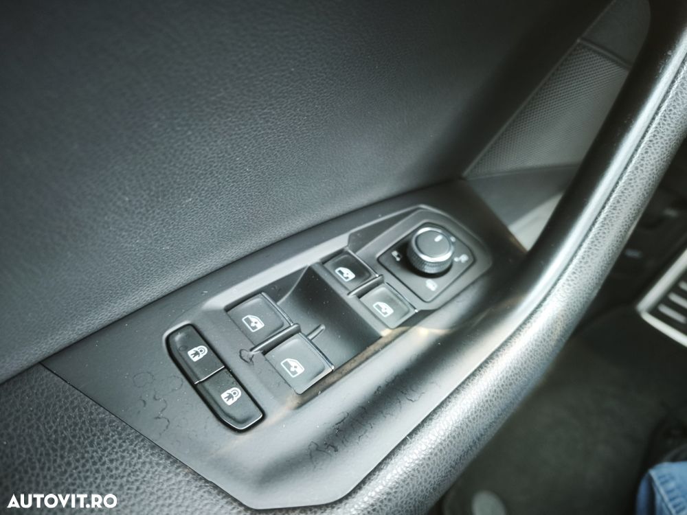 Volkswagen Touareg V6 TDI R-Style - 31