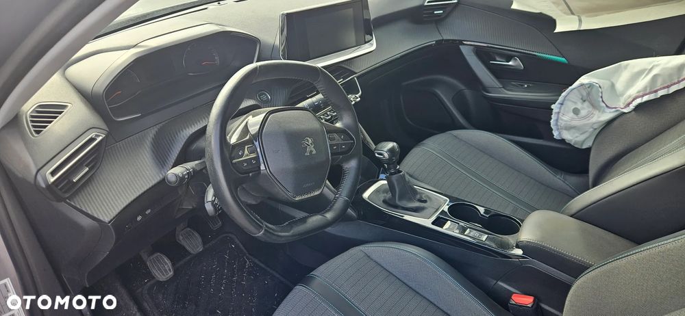 Peugeot 2008 BlueHDi 110 Allure - 10