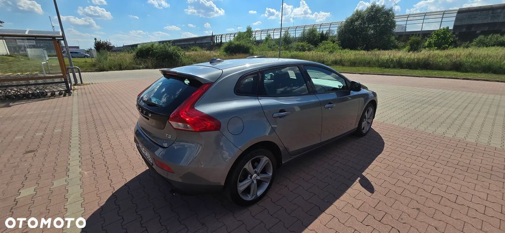 Volvo V40 T3 Drive-E Momentum - 6
