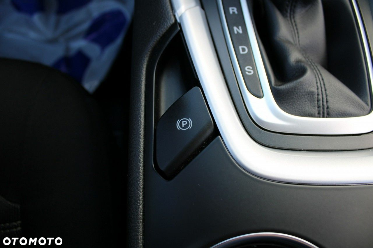 Ford Mondeo - 29