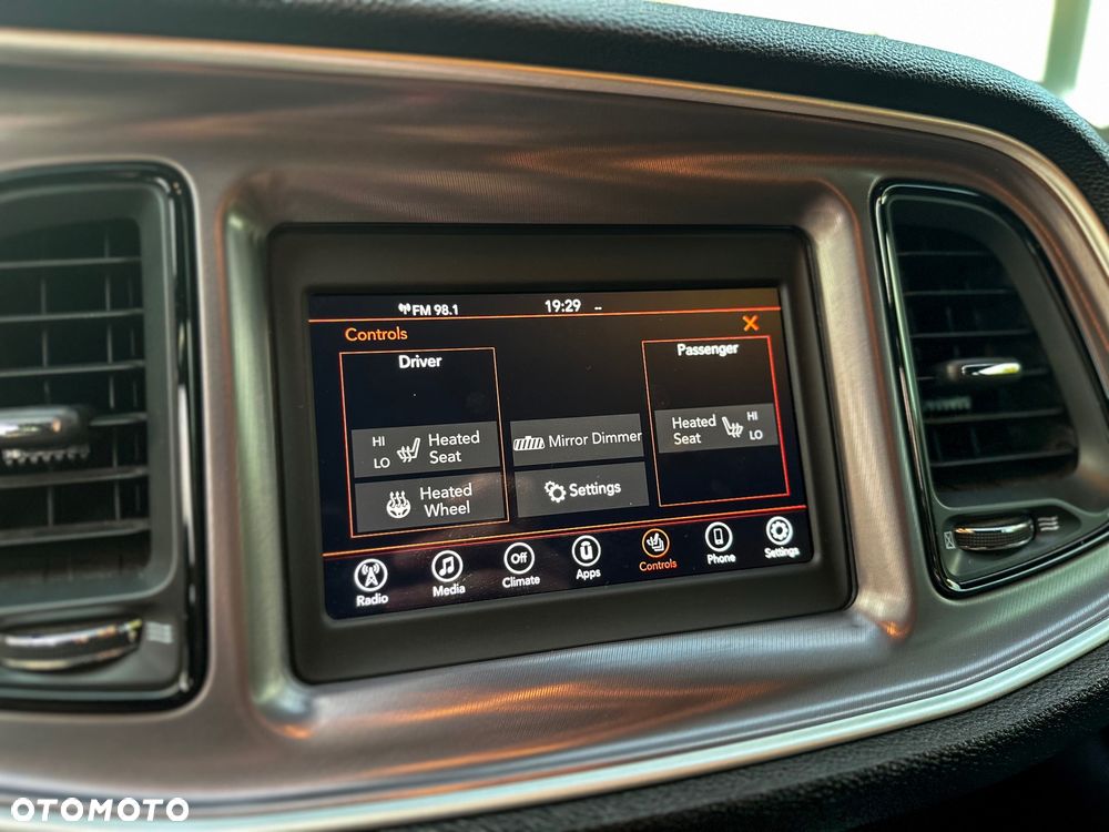 Dodge Challenger 3.6 GT AWD - 35