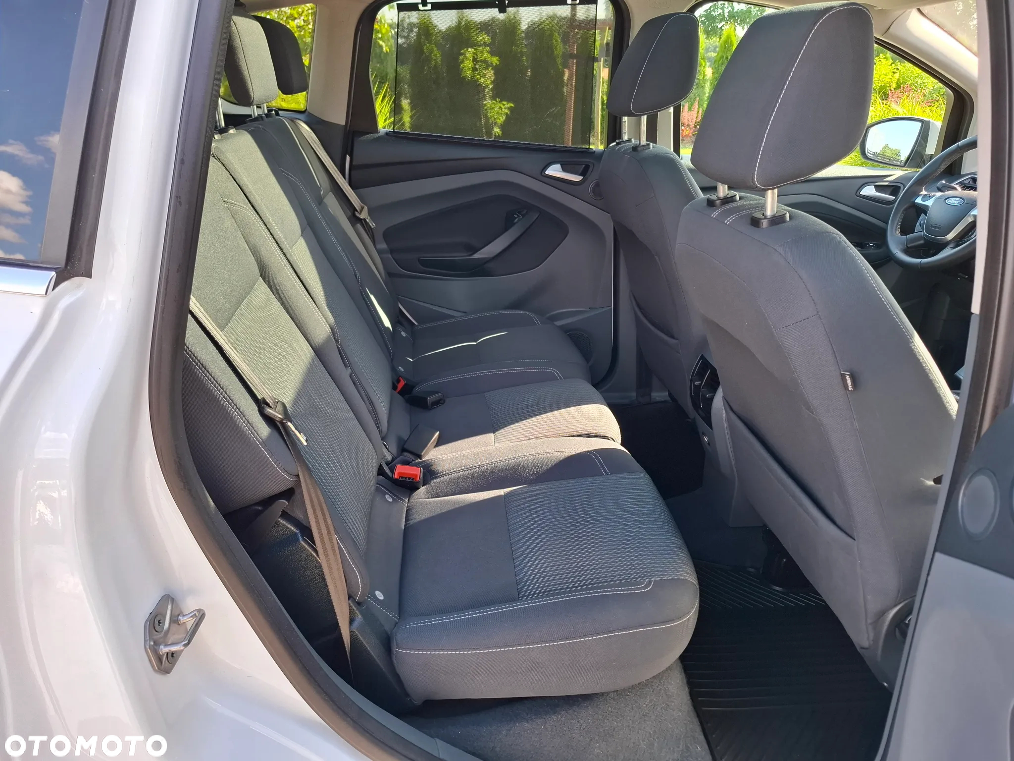 Ford C-MAX 1.6 EcoBoost Start-Stop-System Titanium - 36