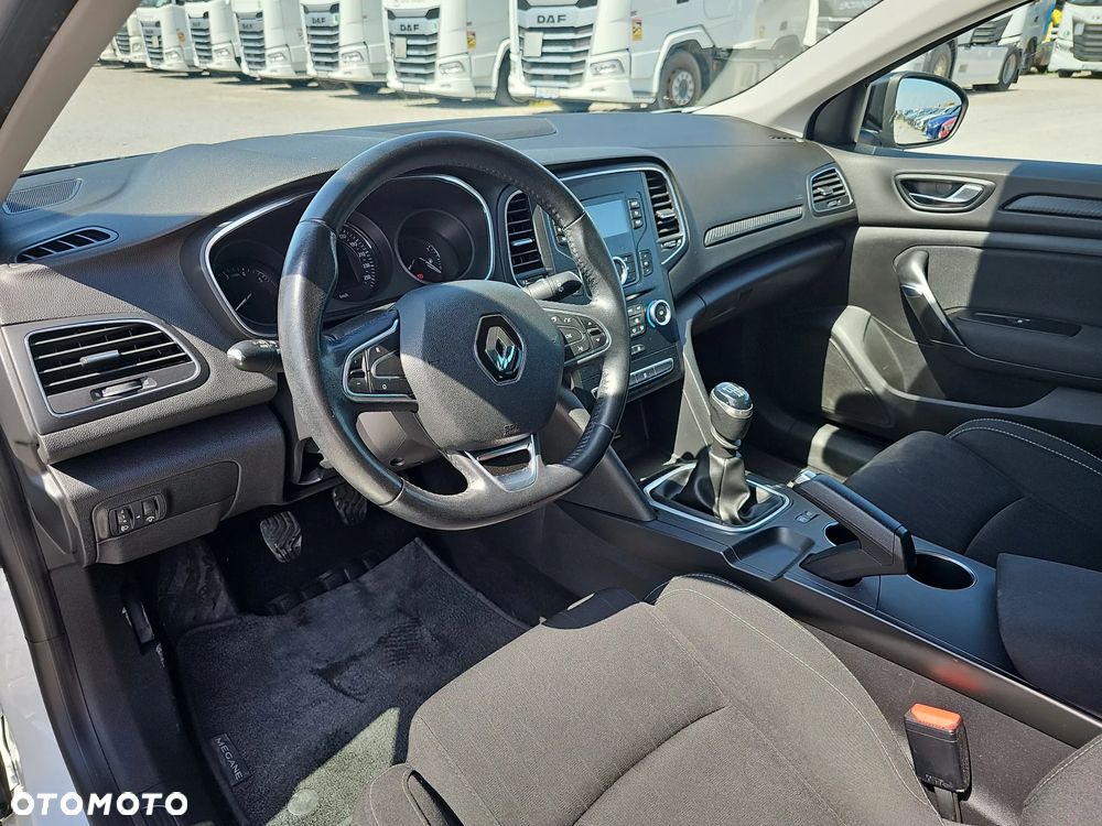 Renault Megane 1.2 Energy TCe Limited - 10
