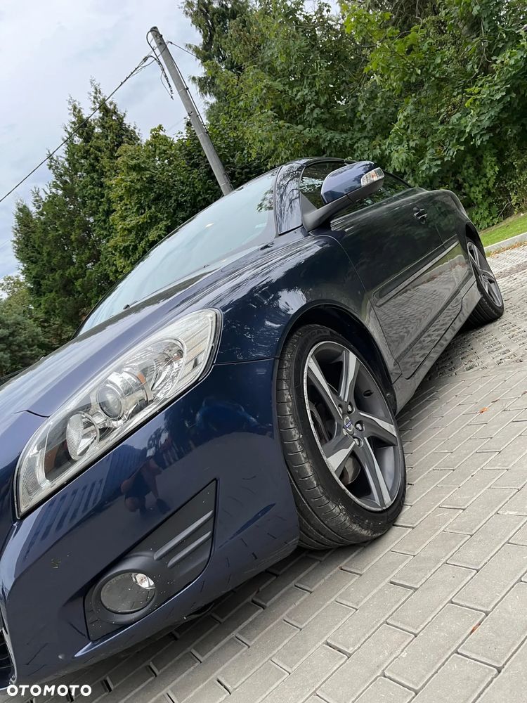 Volvo C70 D3 Momentum - 3