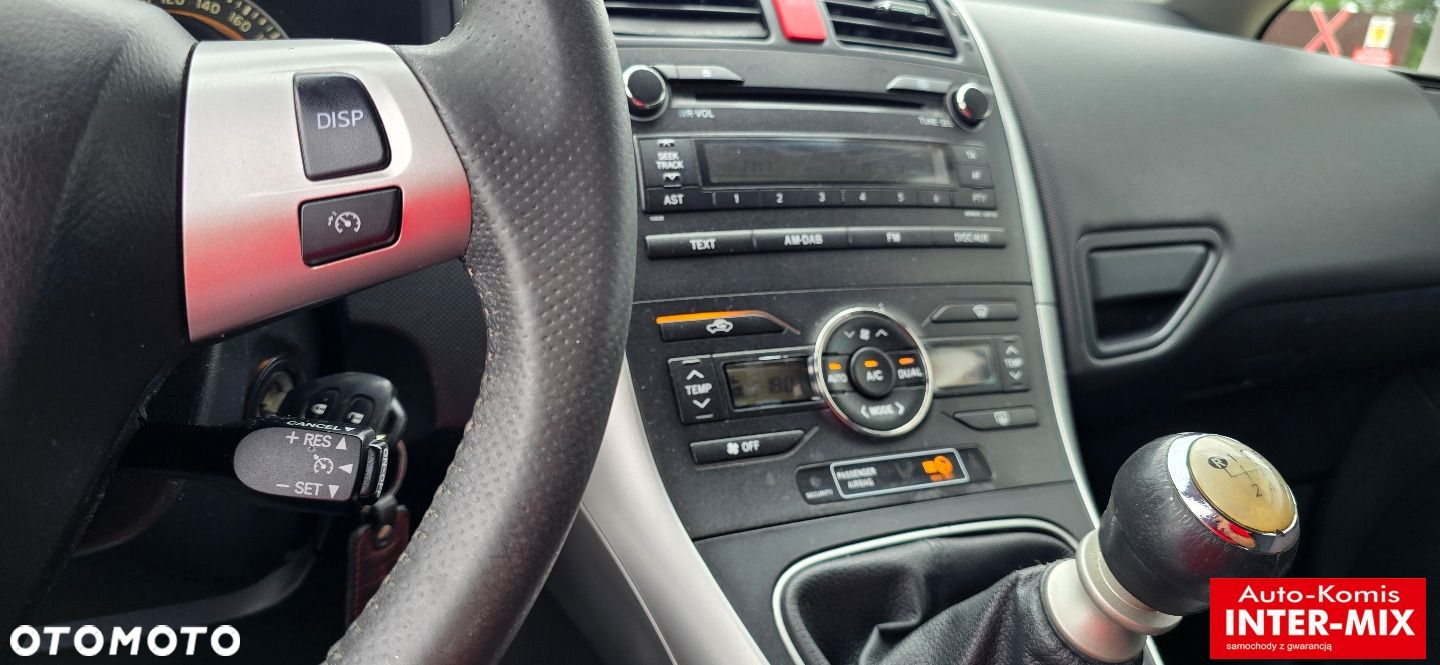 Toyota Auris - 11