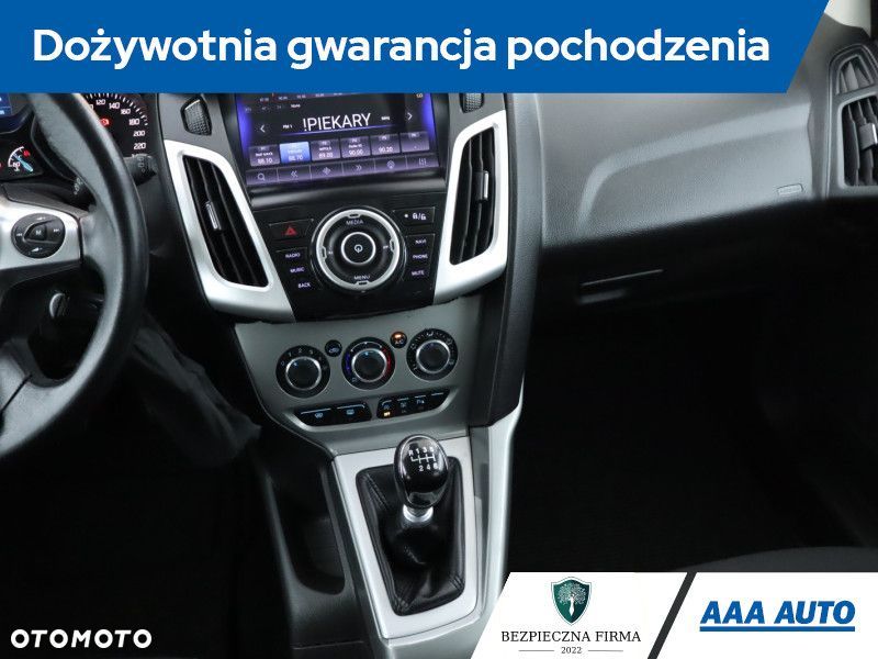 Ford Focus - 10