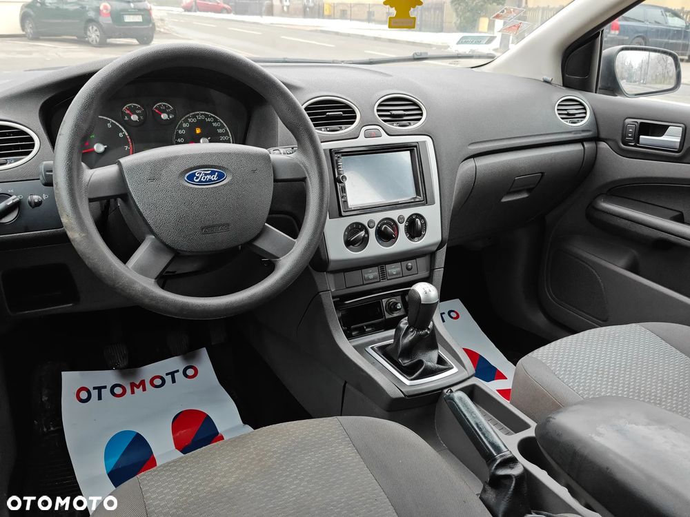Ford Focus 1.6 Titanium - 9