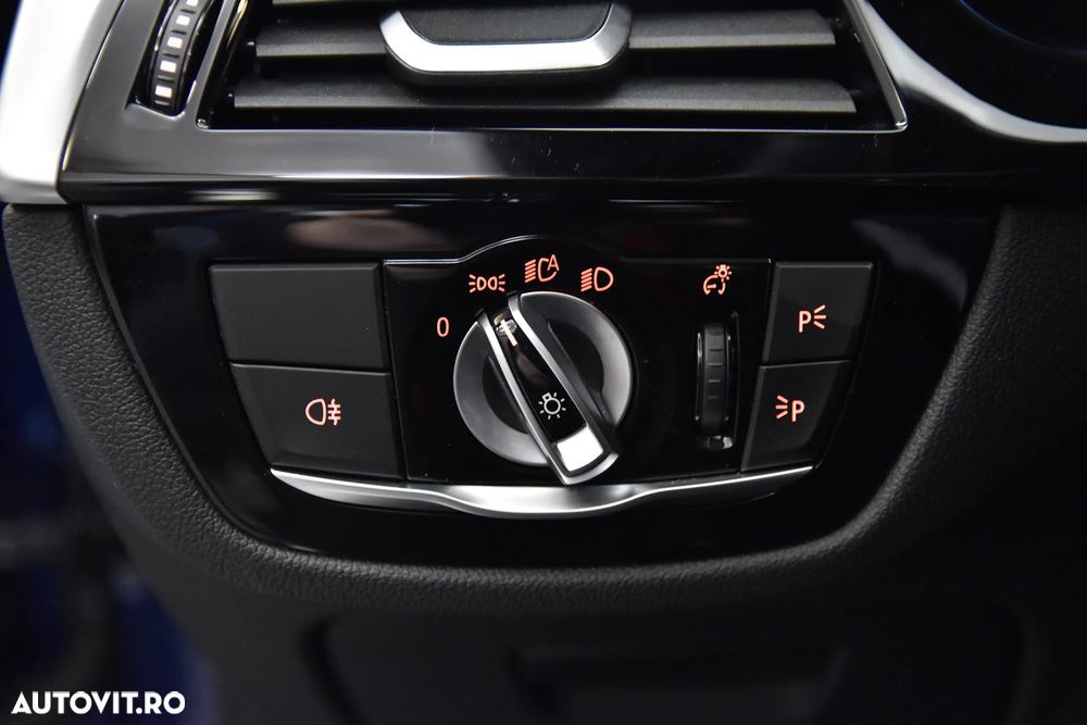 BMW Seria 5 530e xDrive Aut. - 16