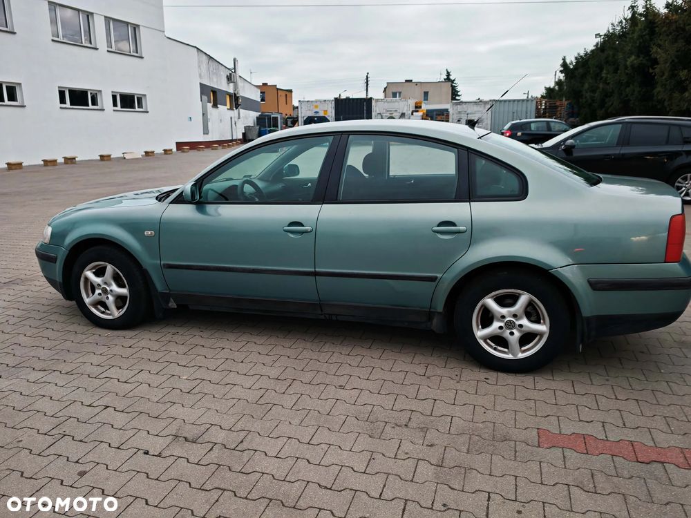 Volkswagen Passat 1999 photo 4