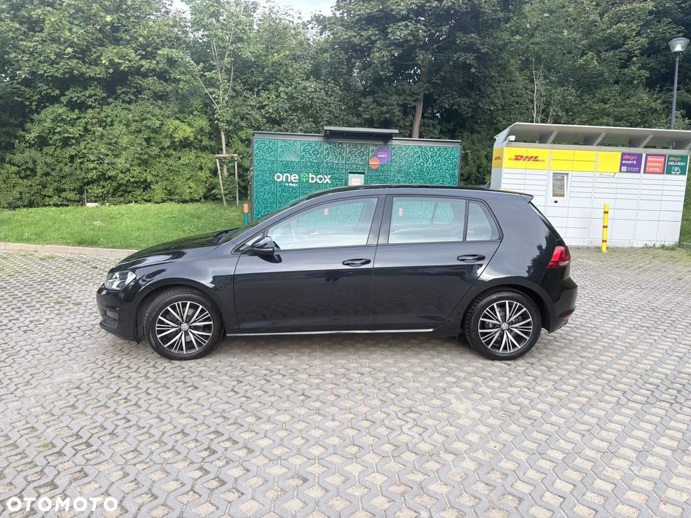 Volkswagen Golf - 5