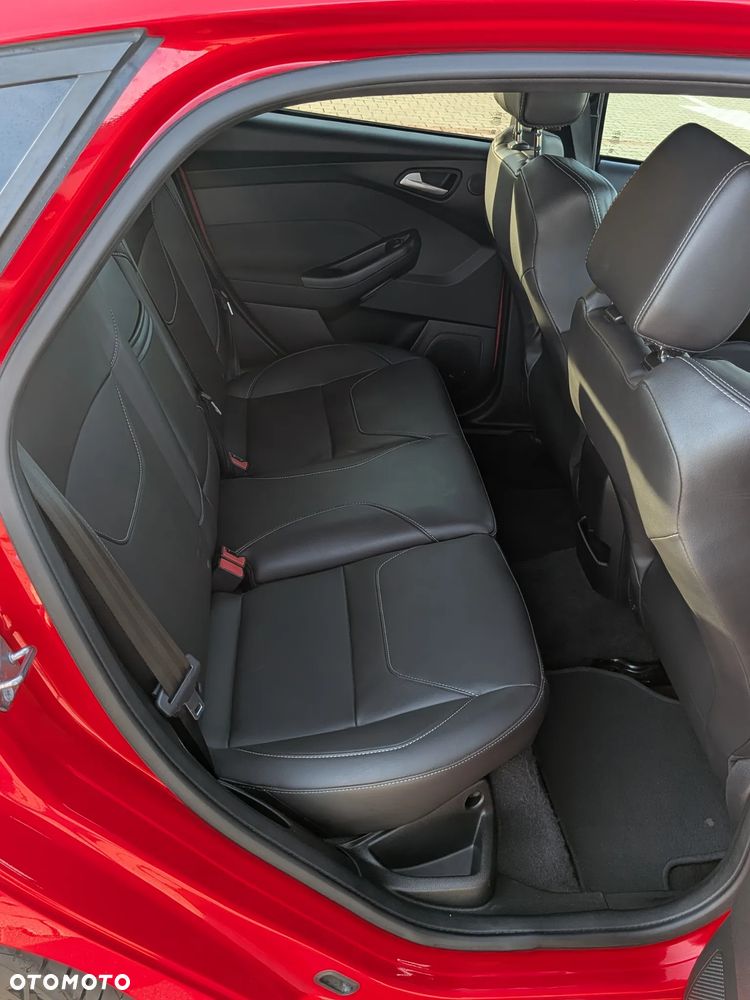 Ford Focus 2.0 EcoBoost ST mit Leder-Exclusiv-Paket - 10