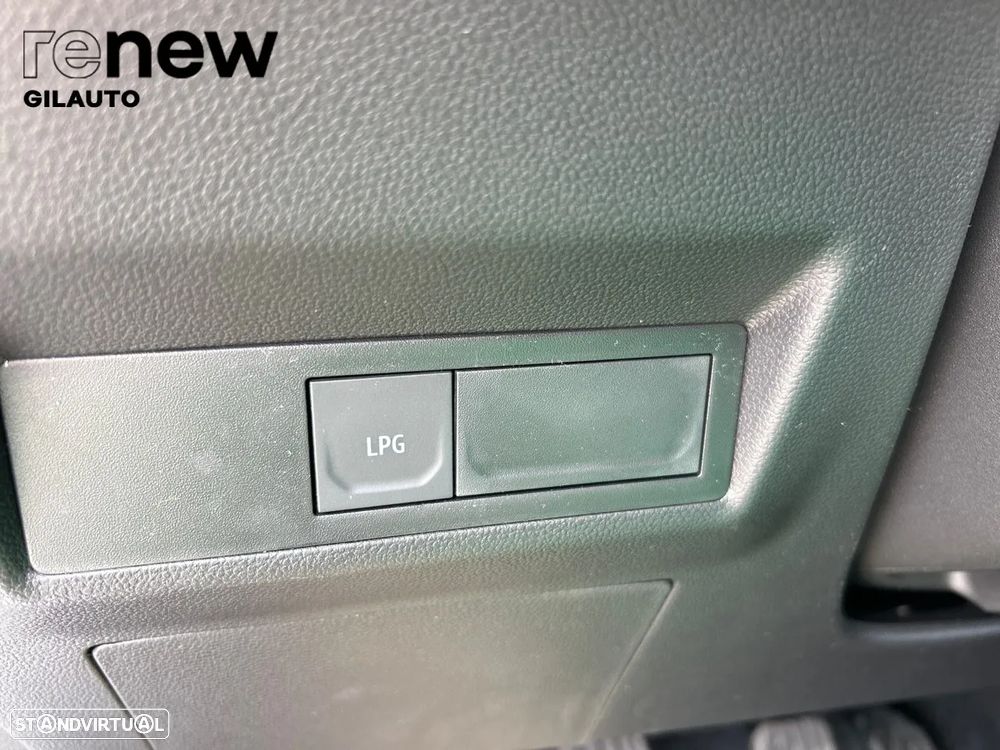 Renault Captur 1.0 TCe Techno Bi-Fuel - 23