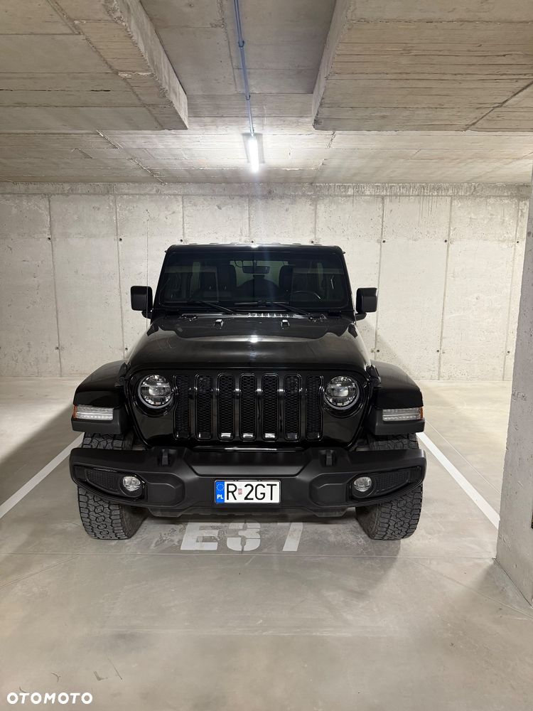 Jeep Wrangler - 8
