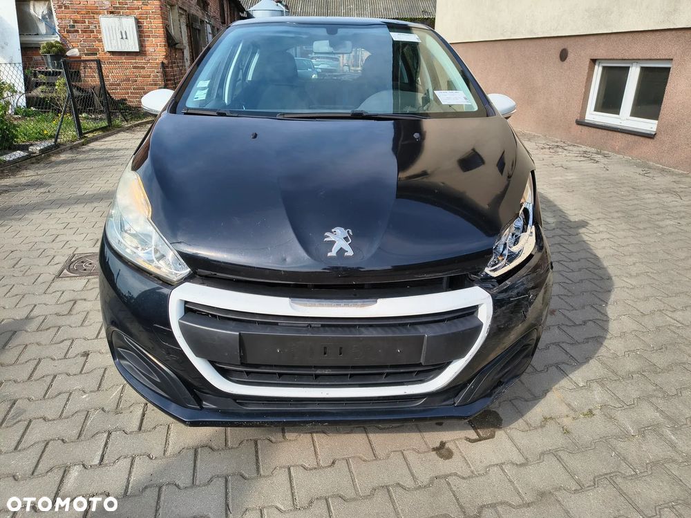 Peugeot 208 - 6