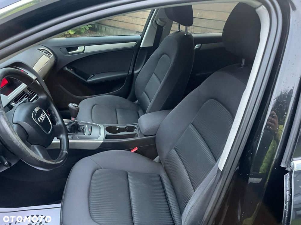 Audi A4 Avant - 10