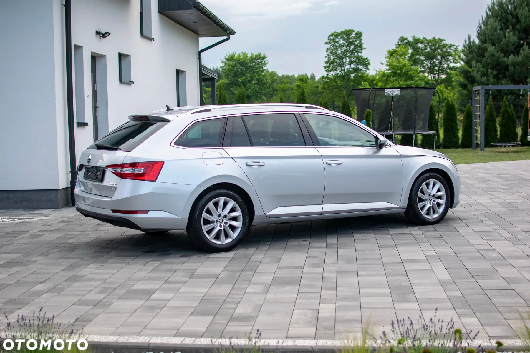 Skoda Superb - 11