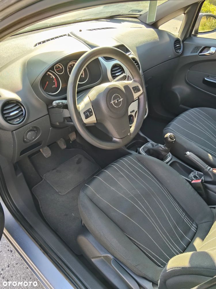 Opel Corsa - 7