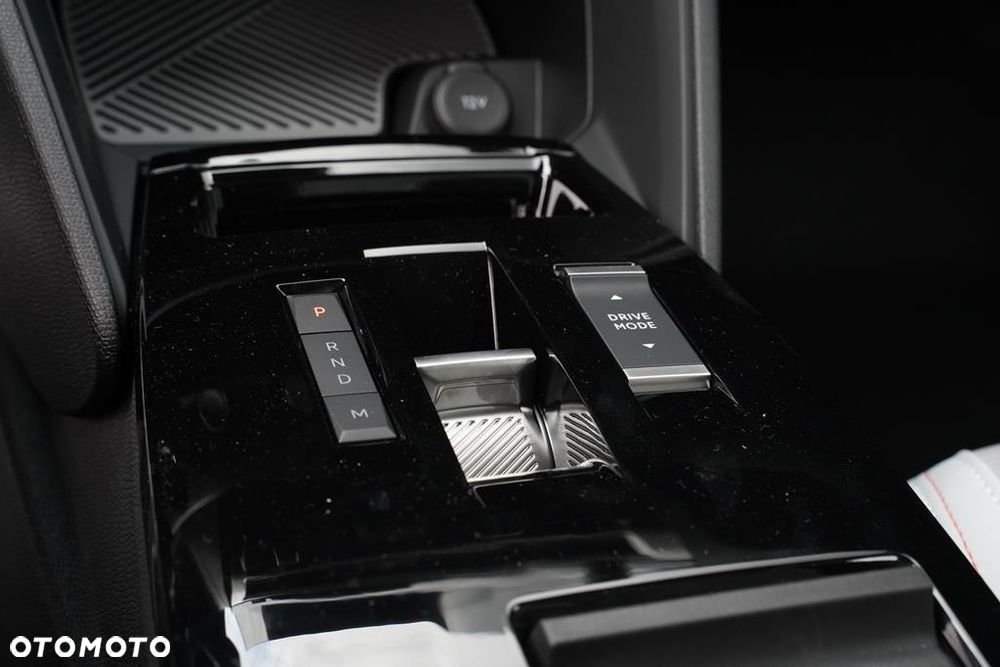 Citroën C4 1.2 mHEV Max eDCT6 - 24