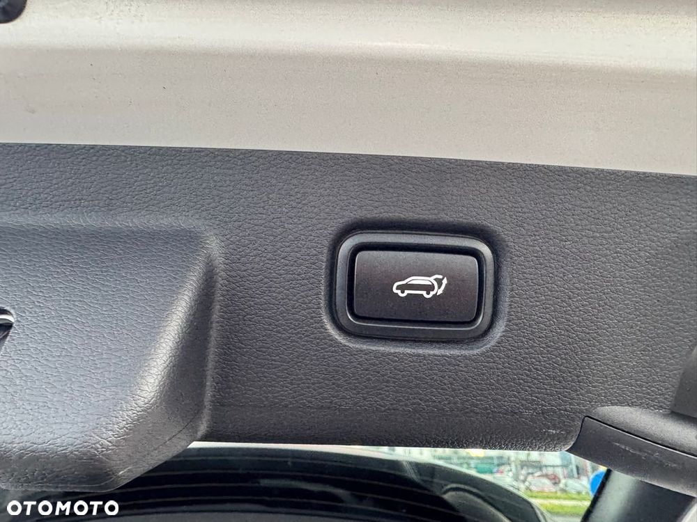 Kia Sportage 1.6 T-GDI Anniversary 2WD DCT - 24