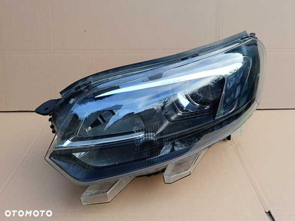 Bi-xenon przedni lewy Opel Zafira D + przetwornica