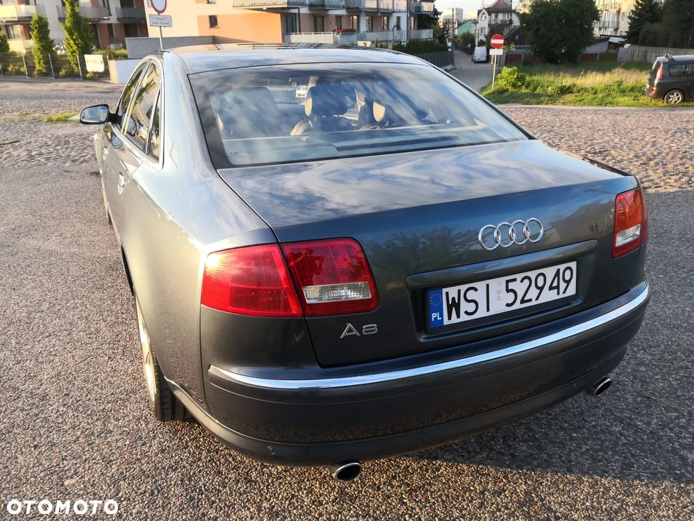 Audi A8 4.2 Quattro - 14