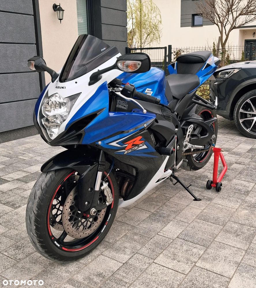 Suzuki GSX-R - 3