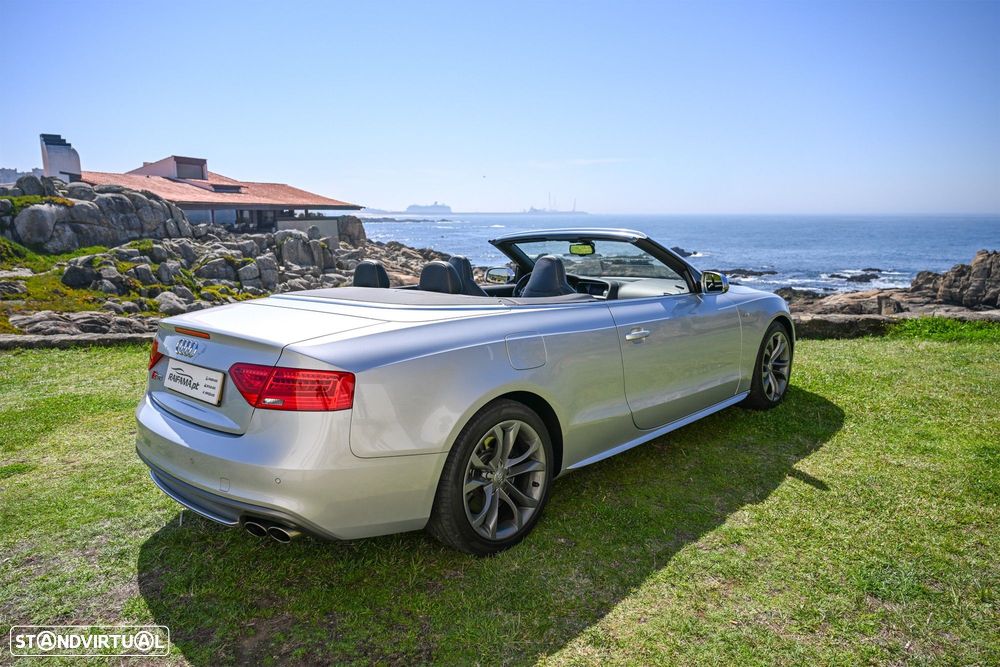 Audi A5 Cabrio - 23