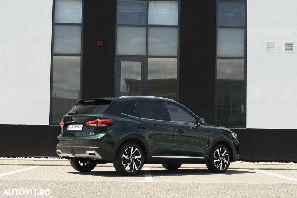 MG ZS HEV - 20