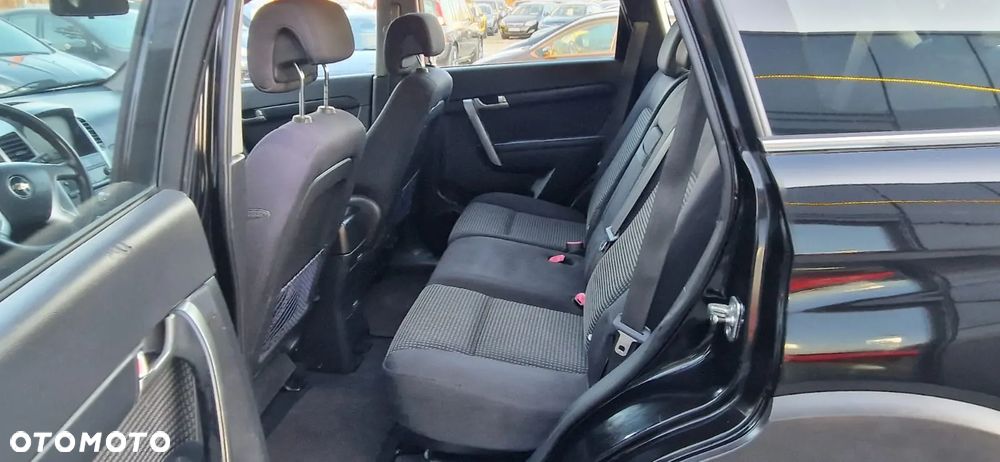 Chevrolet Captiva 2.4 2WD 7 Sitzer LS Family Edition - 24