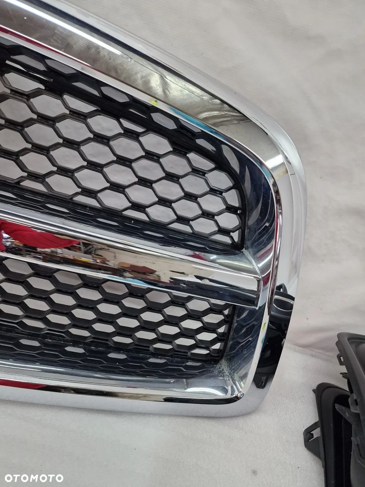 DODGE RAM 08- CHROMOWANA ATRAPA / GRILL PRZEDNI PRZÓD , ŁADNY , NR 1KX58TRMAB / 55277441AB , NR AUKCJI GL697 - 12