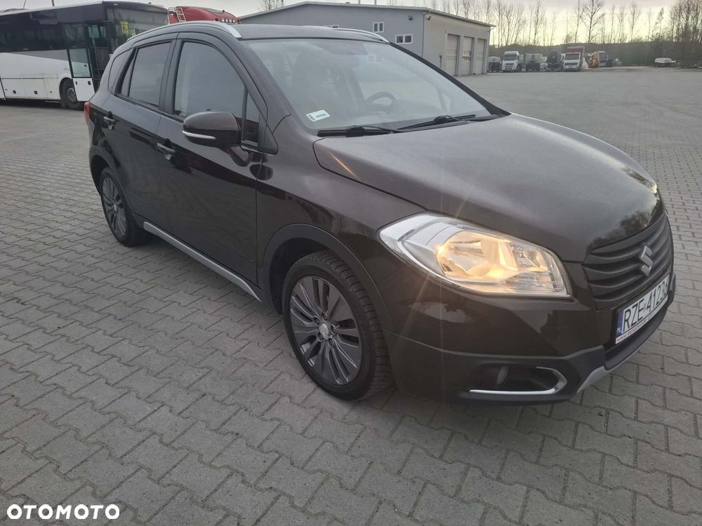 Suzuki SX4 S-Cross 1.6 DDiS Comfort - 4