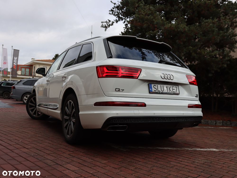 Audi Q7 - 38