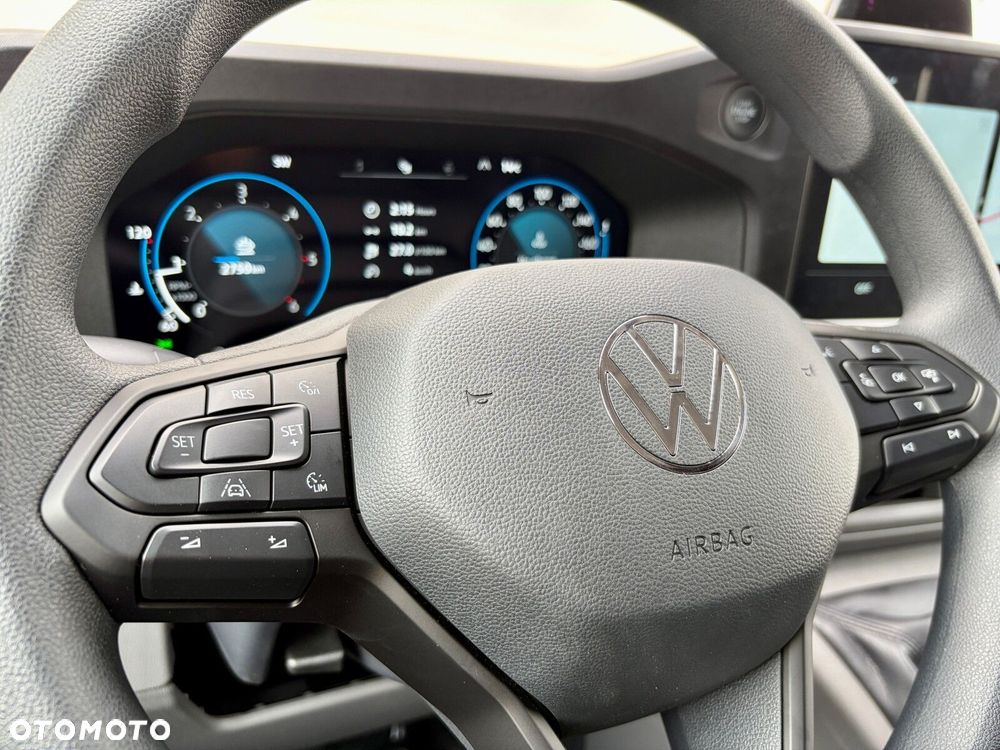 Volkswagen Transporter Furgon silnik: 2,0 l TDI 150 KM / skrzynia biegów: 6-biegowa manualna rozstaw osi: 3500 mm - 25