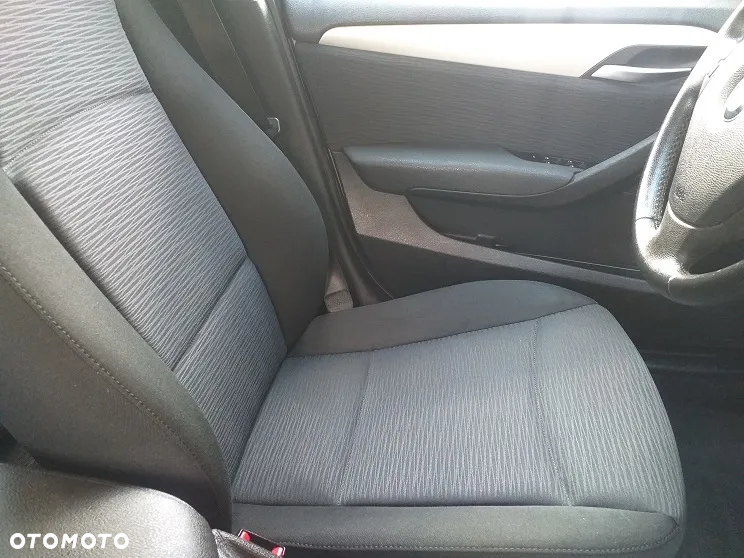 BMW X1 xDrive20d xLine - 18