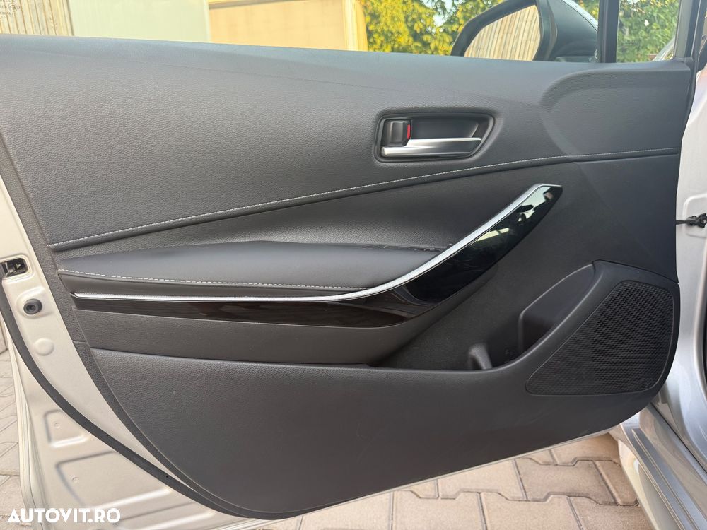 Toyota Corolla 2.0 HSD TS Exclusive Plus - 14