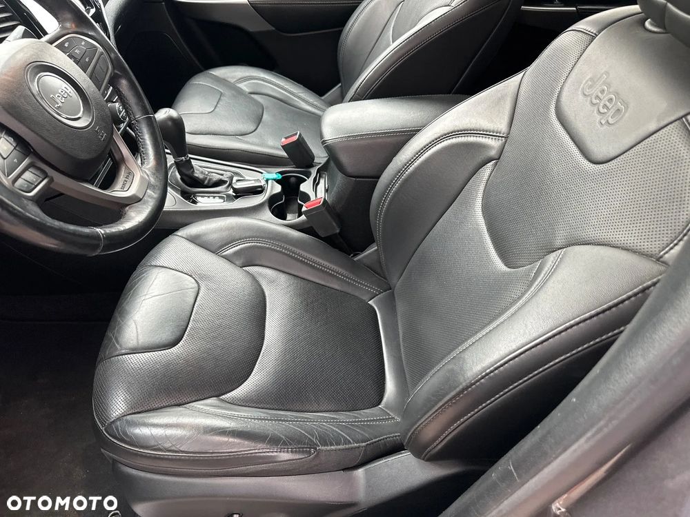 Jeep Cherokee 3.2 V6 Active Drive I Limited - 20