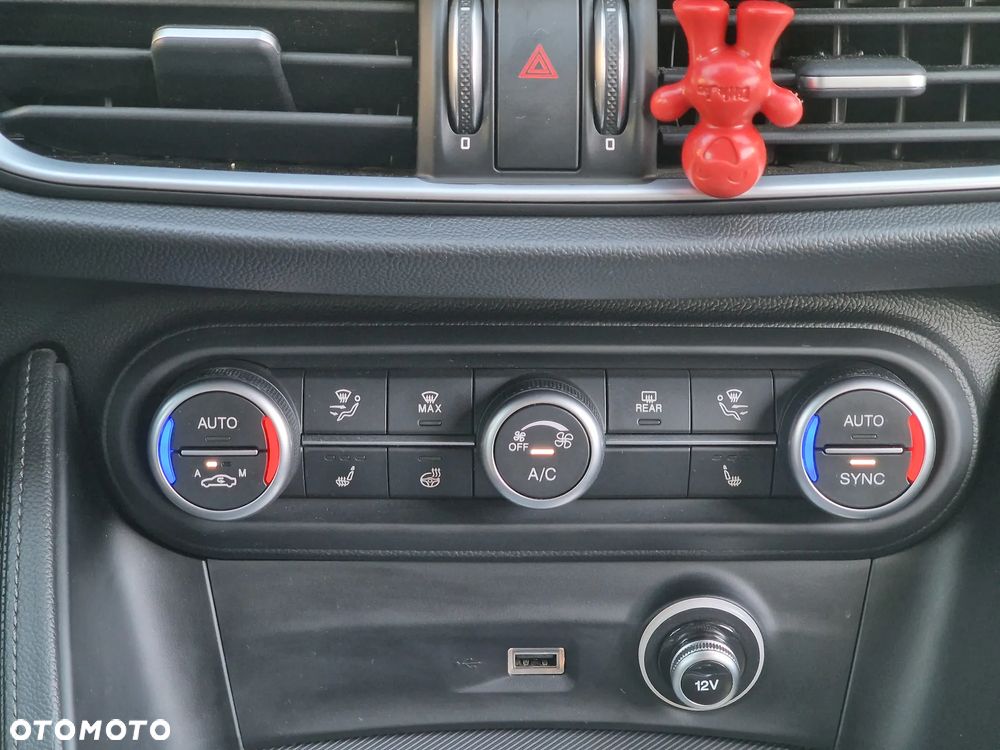 Alfa Romeo Stelvio 2.0 Turbo Veloce Q4 - 21