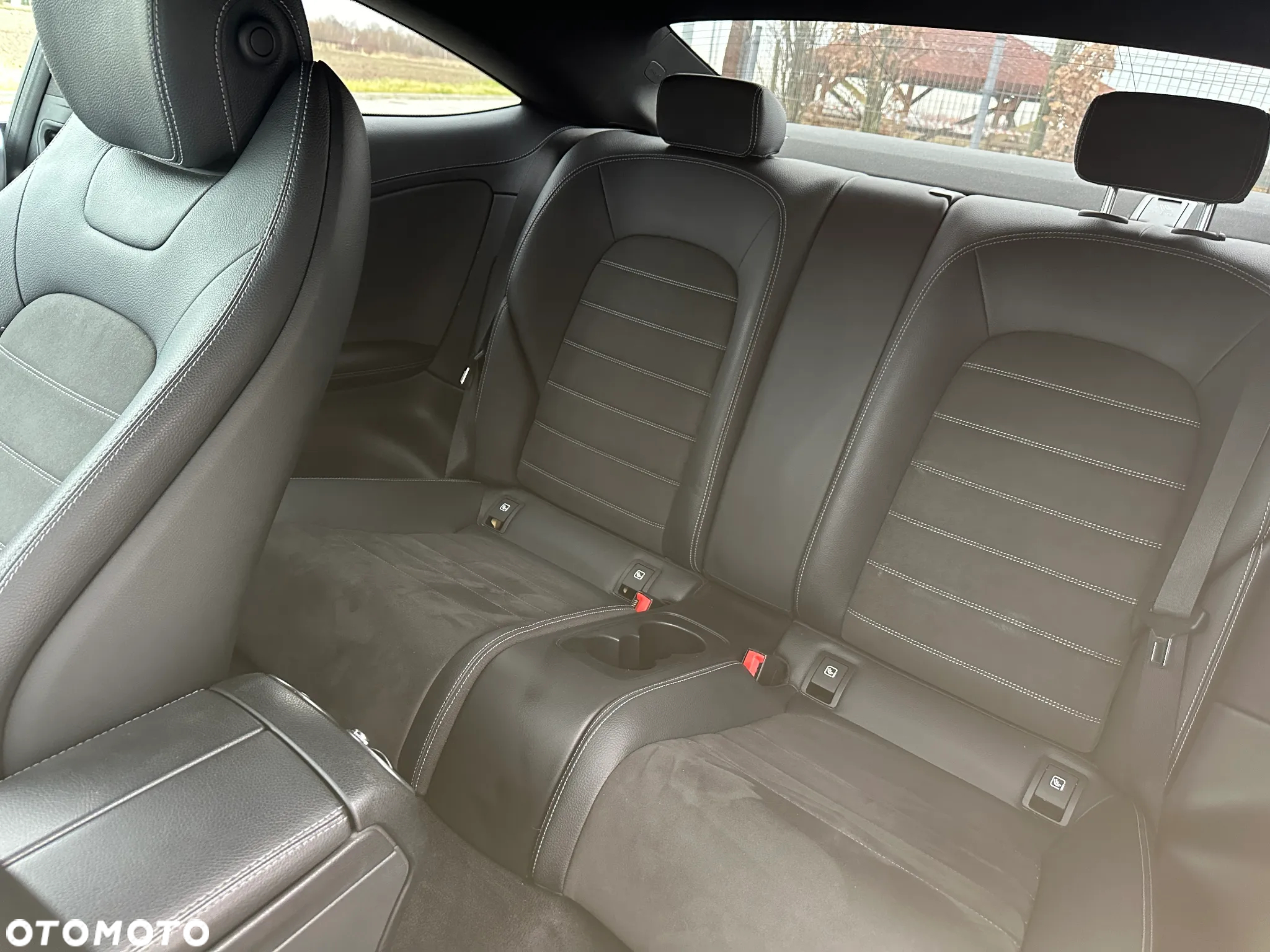 Mercedes-Benz Klasa C 220 d Coupe 9G-TRONIC AMG Line - 12