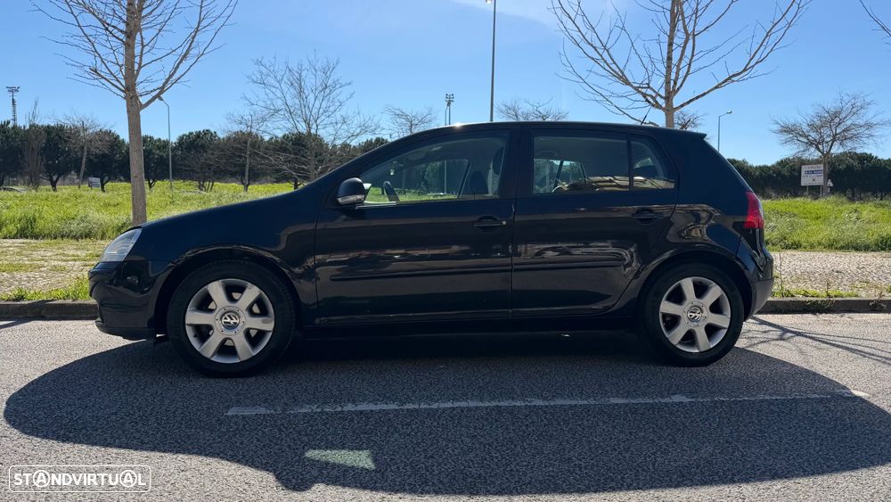 VW Golf 1.9 TDi Confortline DSG 7V - 1
