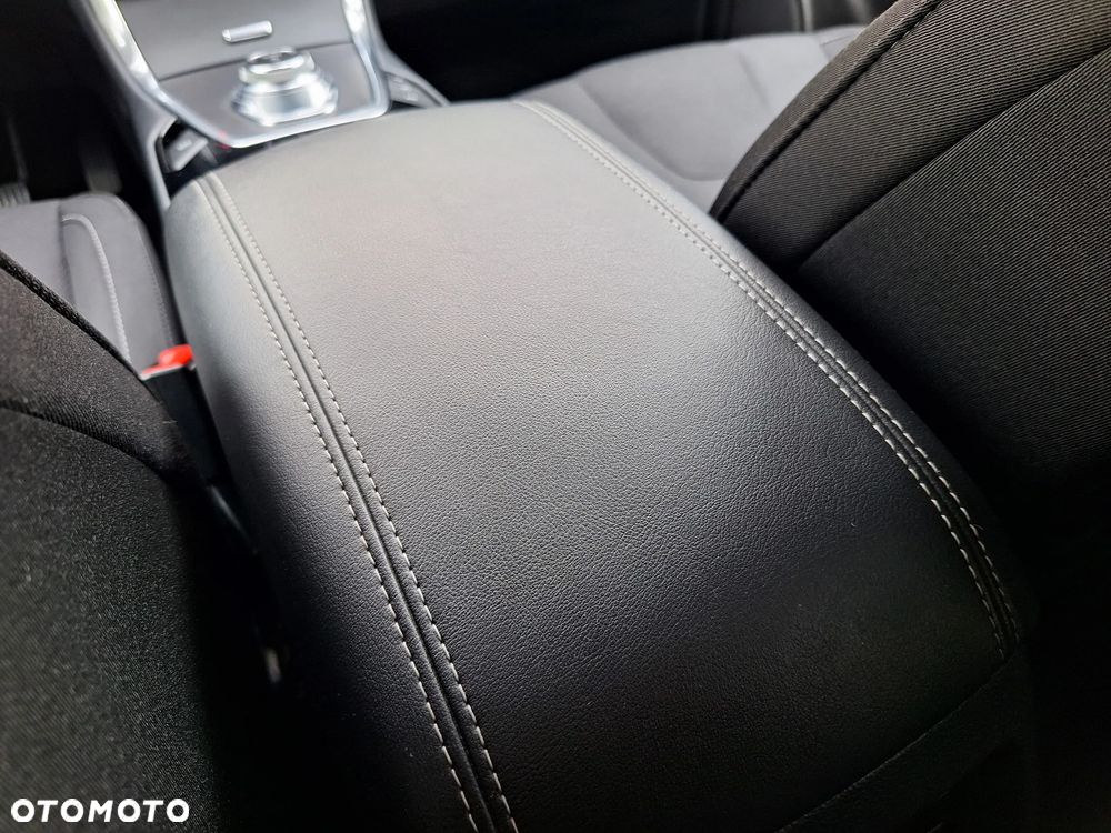 Ford S-Max 2.0 EcoBlue Titanium - 31