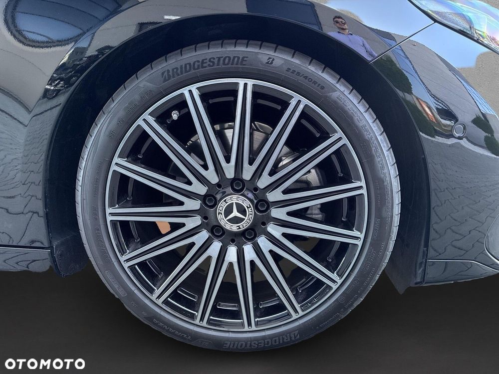 Mercedes-Benz CLA - 10
