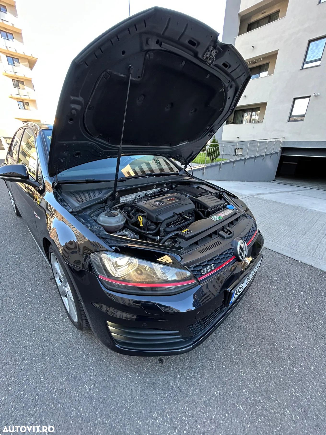 Volkswagen Golf GTI BlueMotion Technology - 8