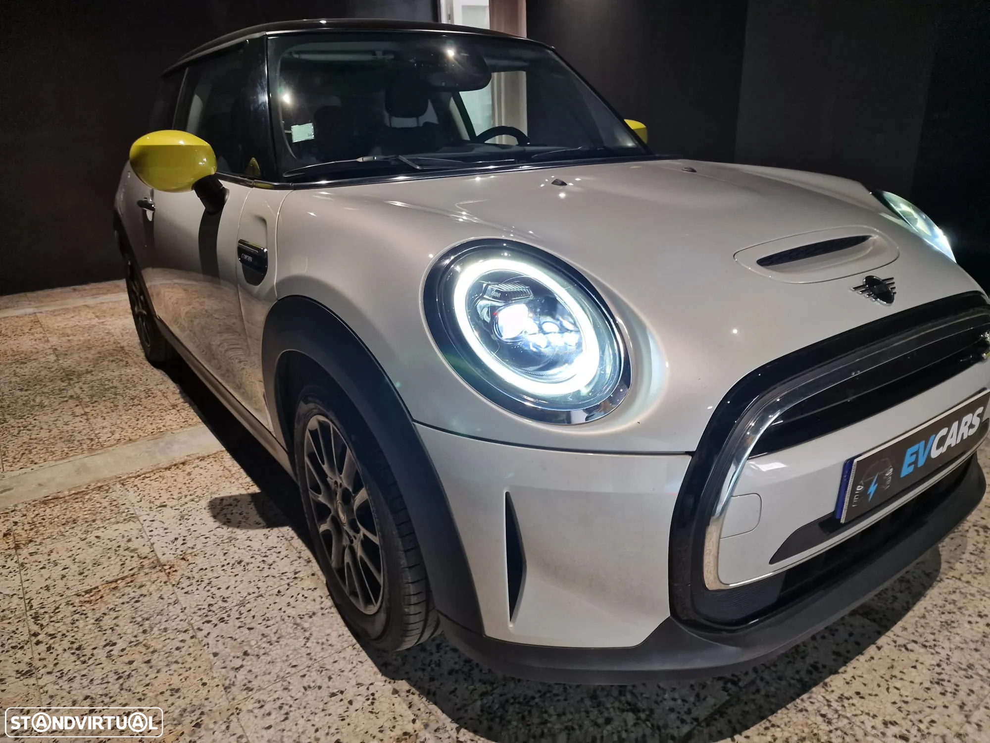 MINI 3 Portas Cooper SE Camden Edition - 22