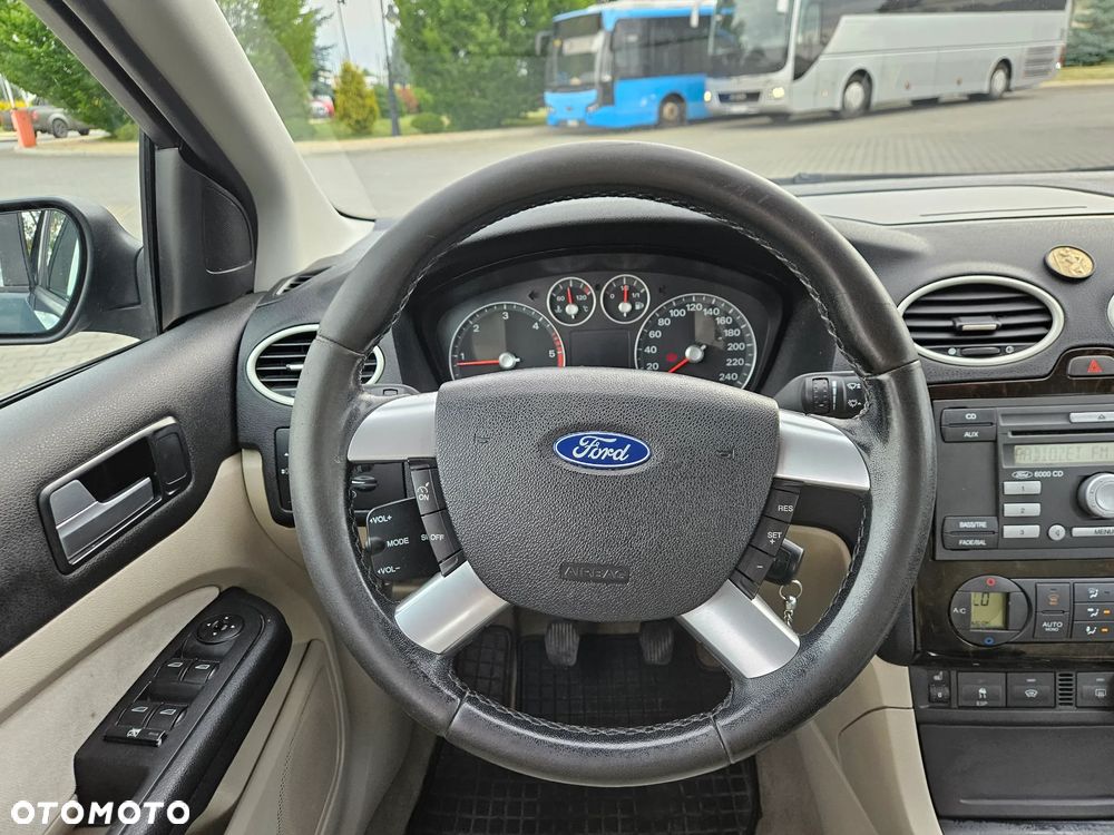 Ford Focus 1.6 TDCi Ghia - 20