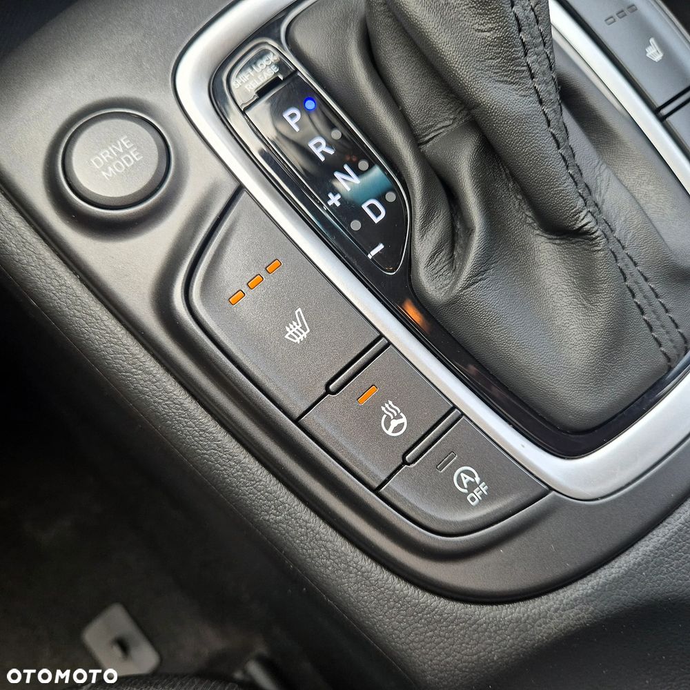 Hyundai Kona 1.6 T-GDI DCT Premium - 17