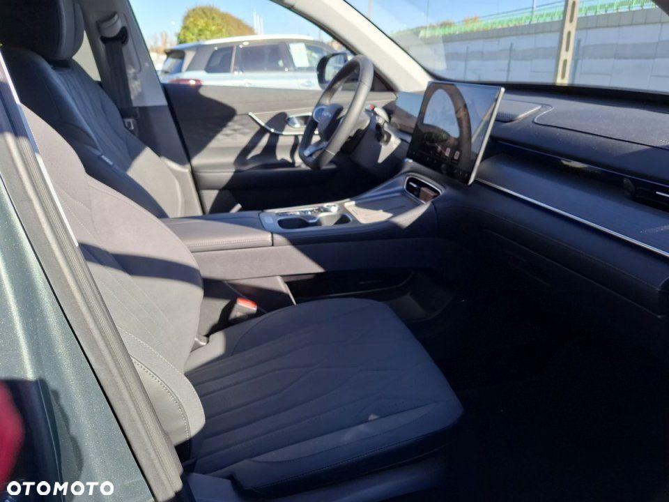 Chery Tiggo 8 - 6