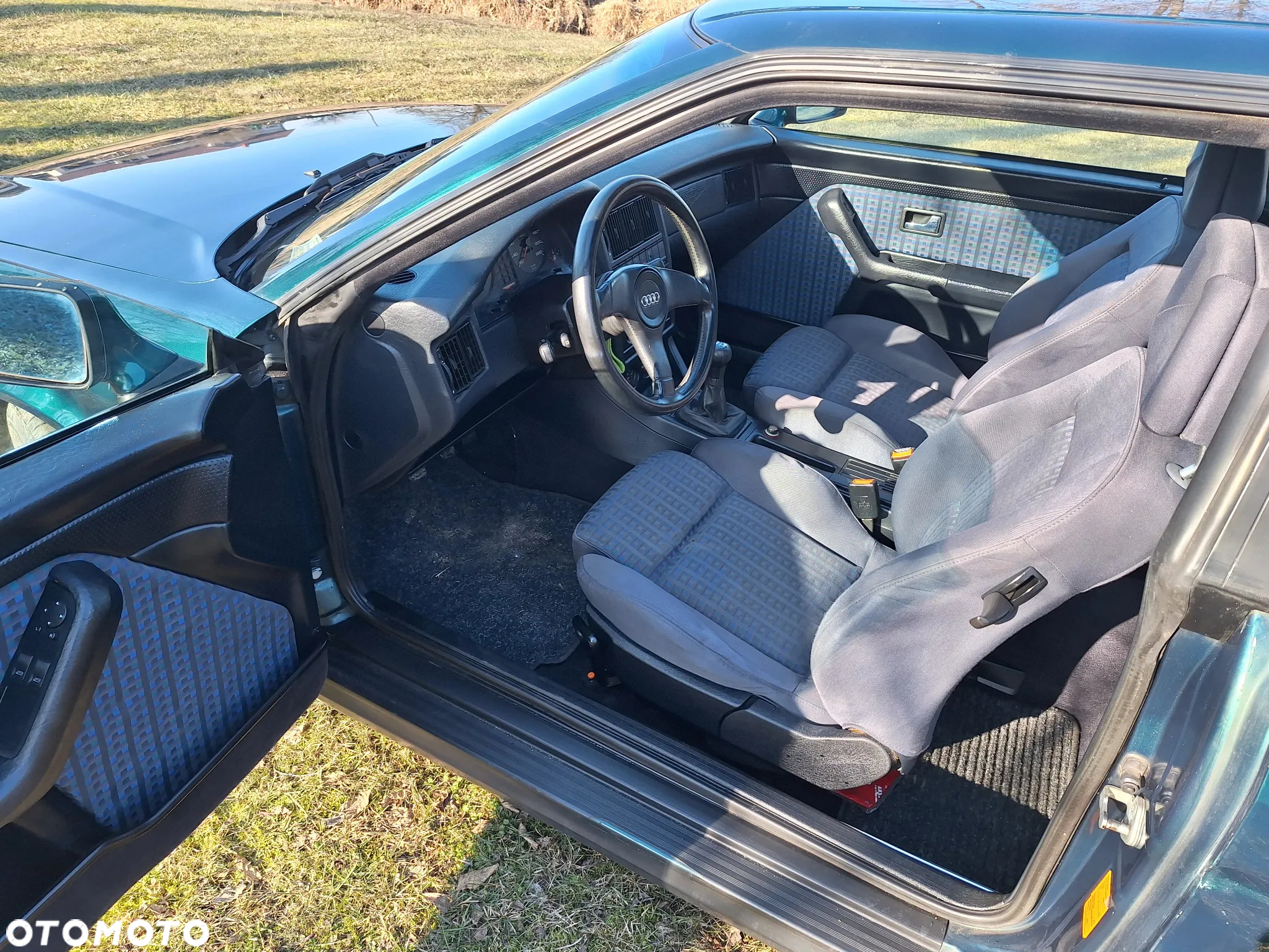 Audi Coupe 2.0 - 10