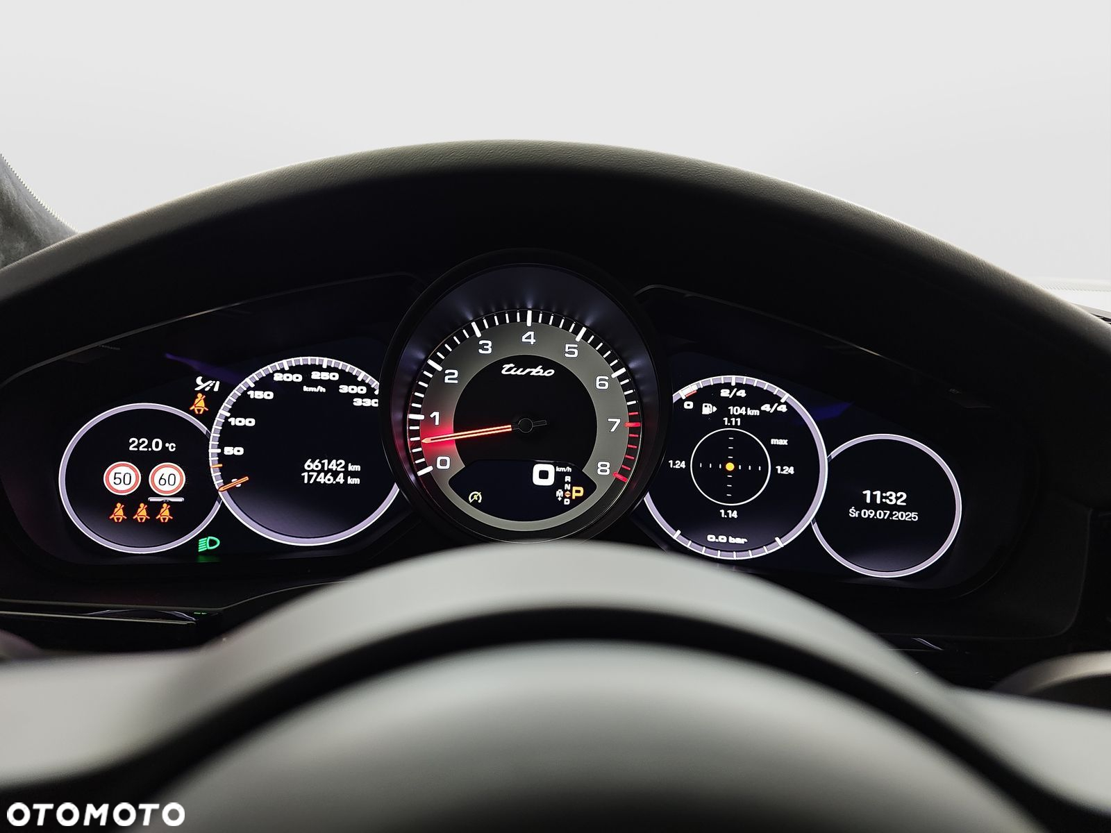 Porsche Cayenne Turbo - 21