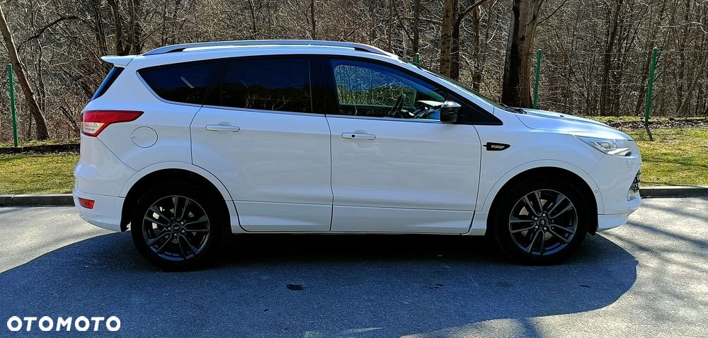 Ford Kuga 2.0 TDCi 4WD Titanium Plus - 2